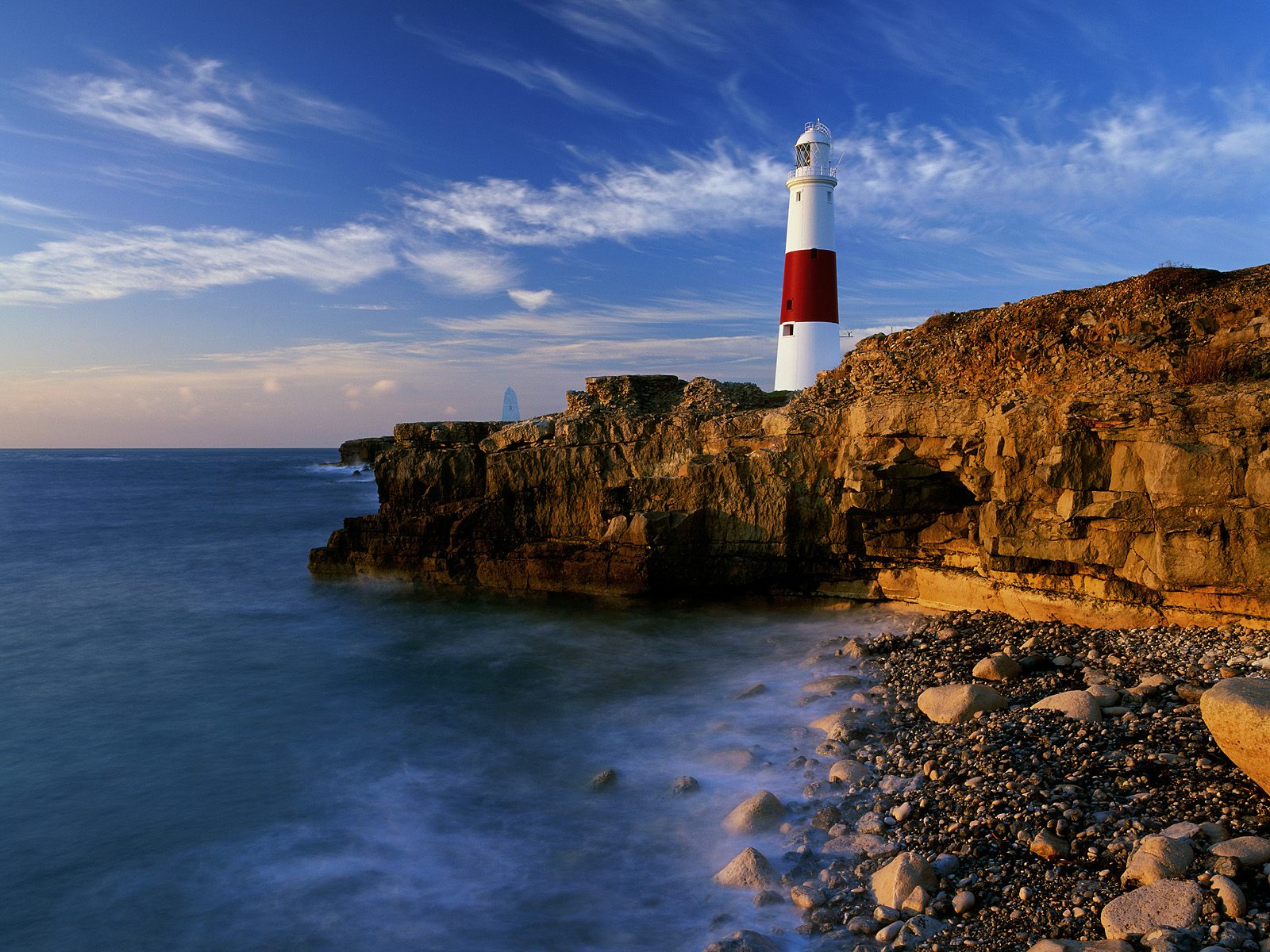 Lighthouse England684519698